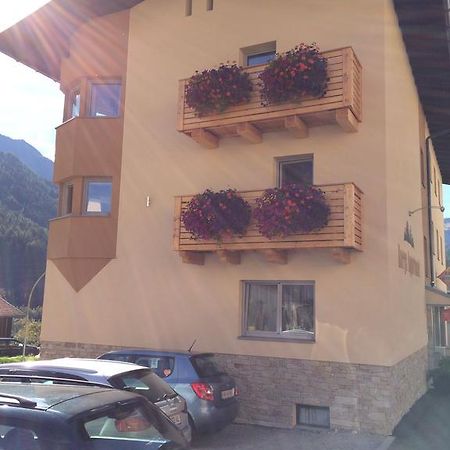 Harry´s Appartement Pettneu am Arlberg Kamer foto